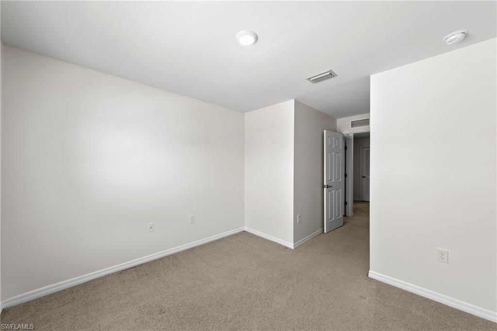 15381 Wildflower Cir, Naples, FL 34119 Photo