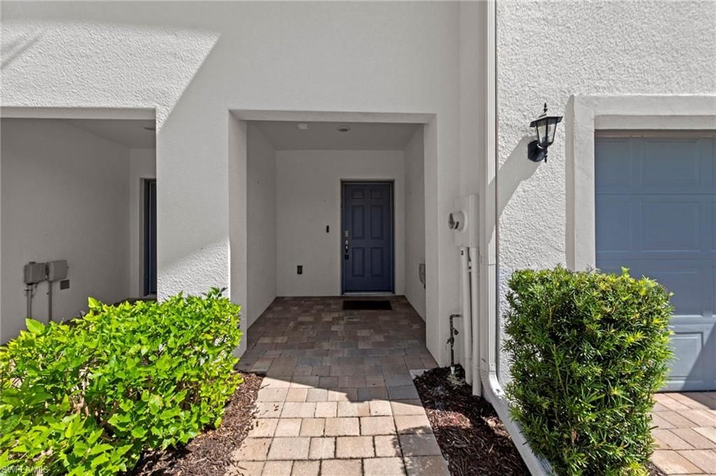 15381 Wildflower Cir, Naples, FL 34119 Photo