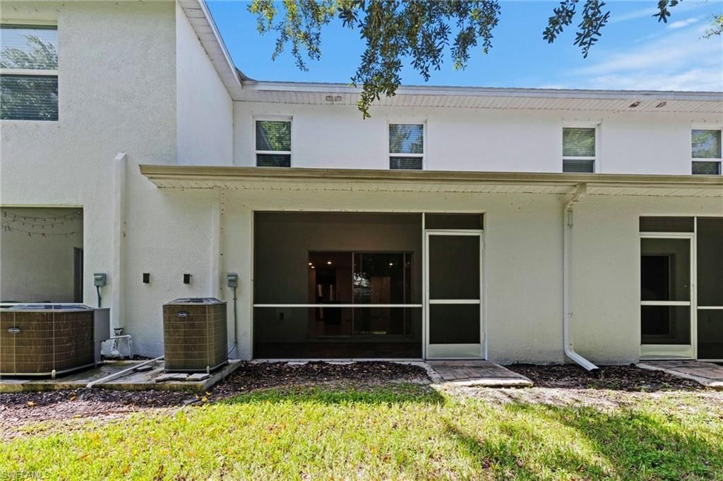 15381 Wildflower Cir, Naples, FL 34119 Photo