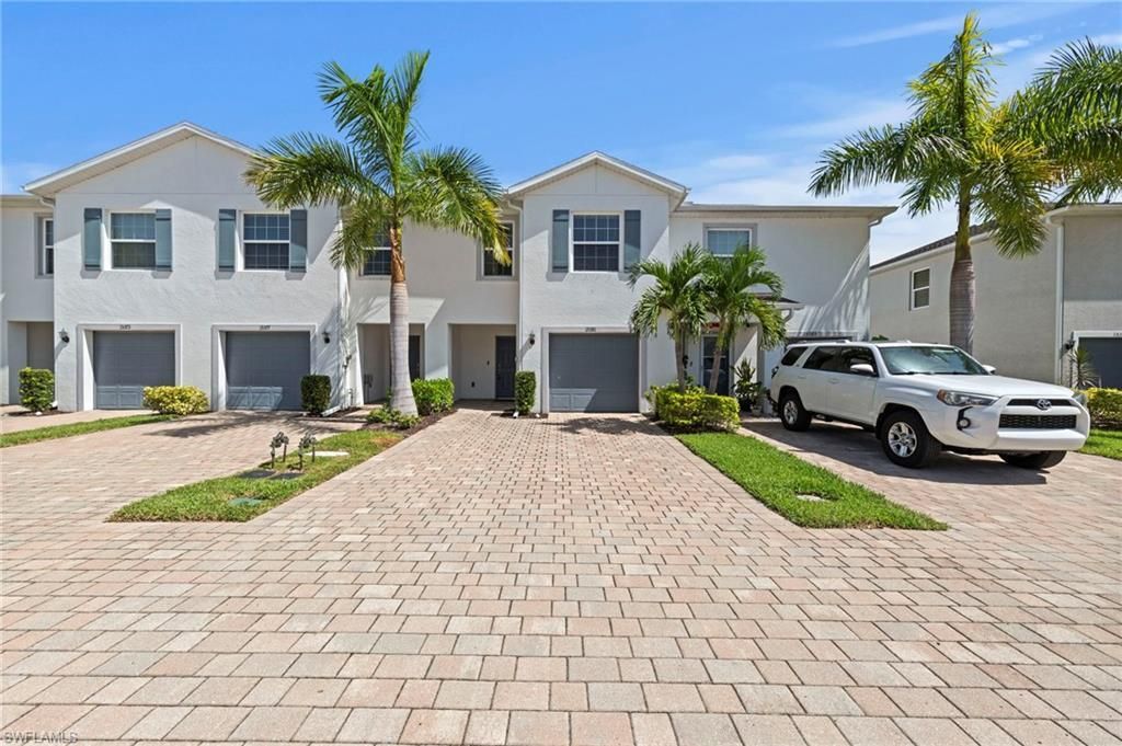 15381 Wildflower Cir, Naples, FL 34119 Photo