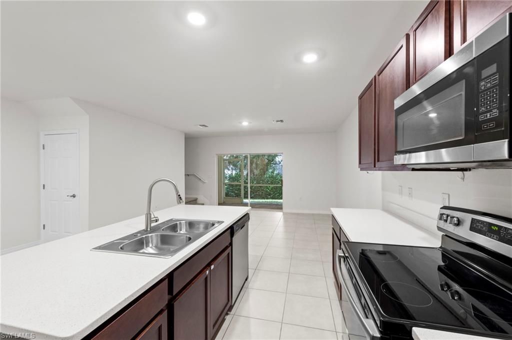15381 Wildflower Cir, Naples, FL 34119 Photo
