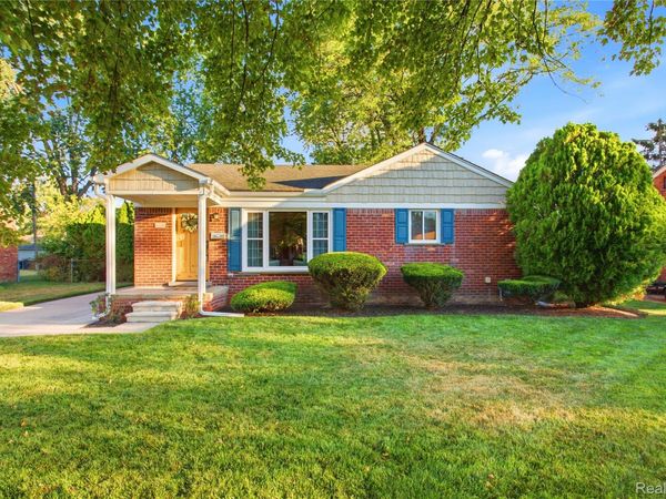 30155 Richland Street, Livonia, Mi 48150