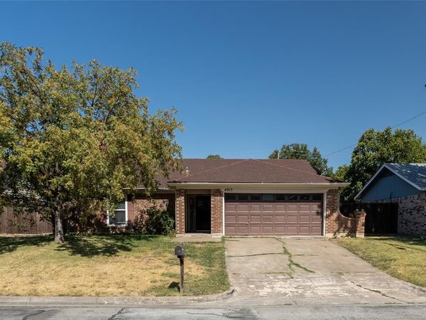 4915 S Prairieview Court, Arlington, TX 76017