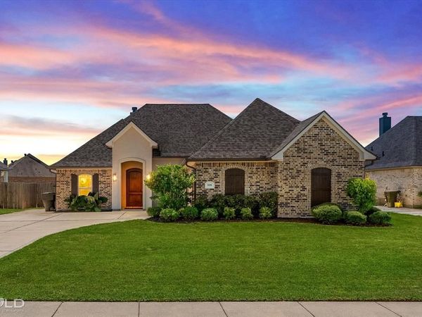 808 Durango Drive, Bossier City, LA 71111