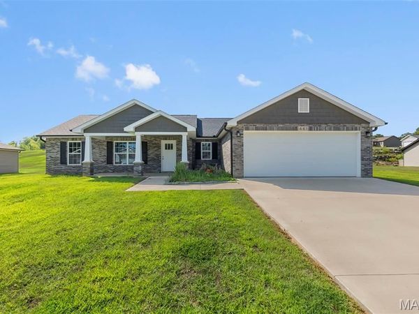 461 Culloden Moore , Jackson, MO 63755