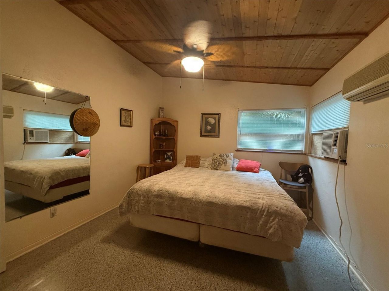 8001 27th Avenue N, Saint Petersburg, FL 33710 Photo
