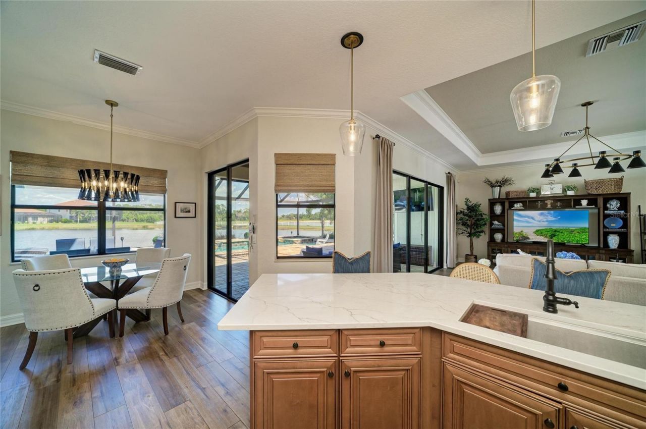 5664 Cloverleaf Run, Lakewood Ranch, FL 34211 Photo