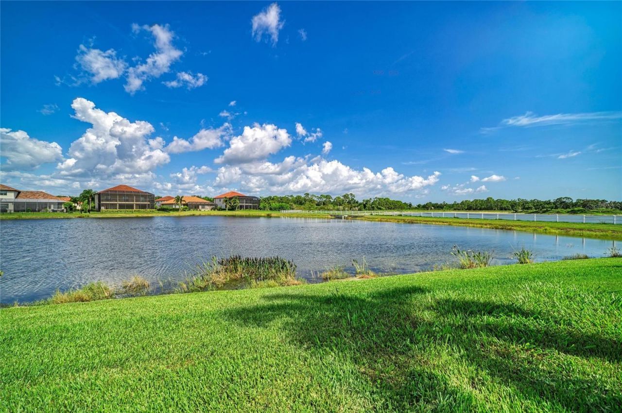 5664 Cloverleaf Run, Lakewood Ranch, FL 34211 Photo