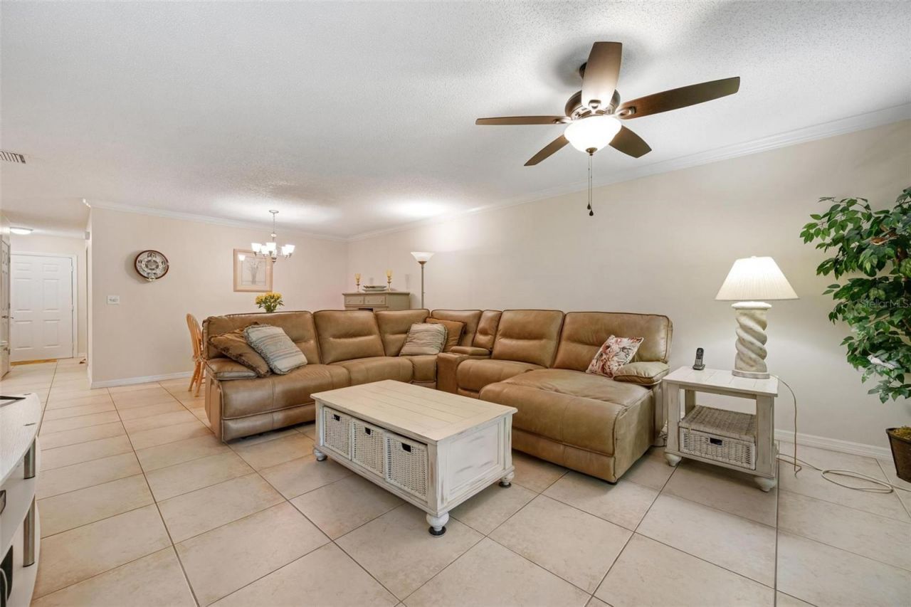 1554 Tallywood Drive, Unit 7127, Sarasota, FL 34237 Photo
