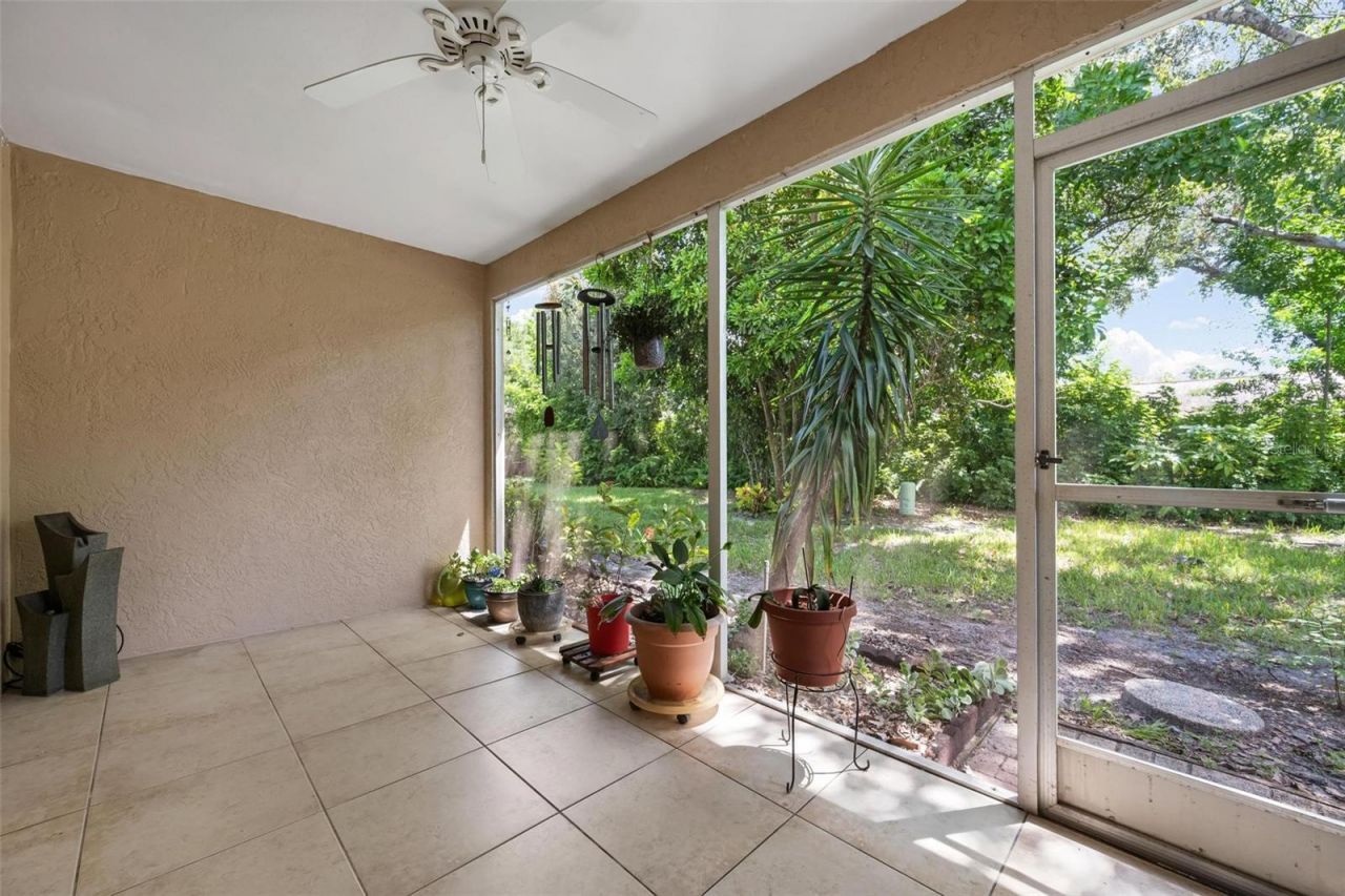 1554 Tallywood Drive, Unit 7127, Sarasota, FL 34237 Photo