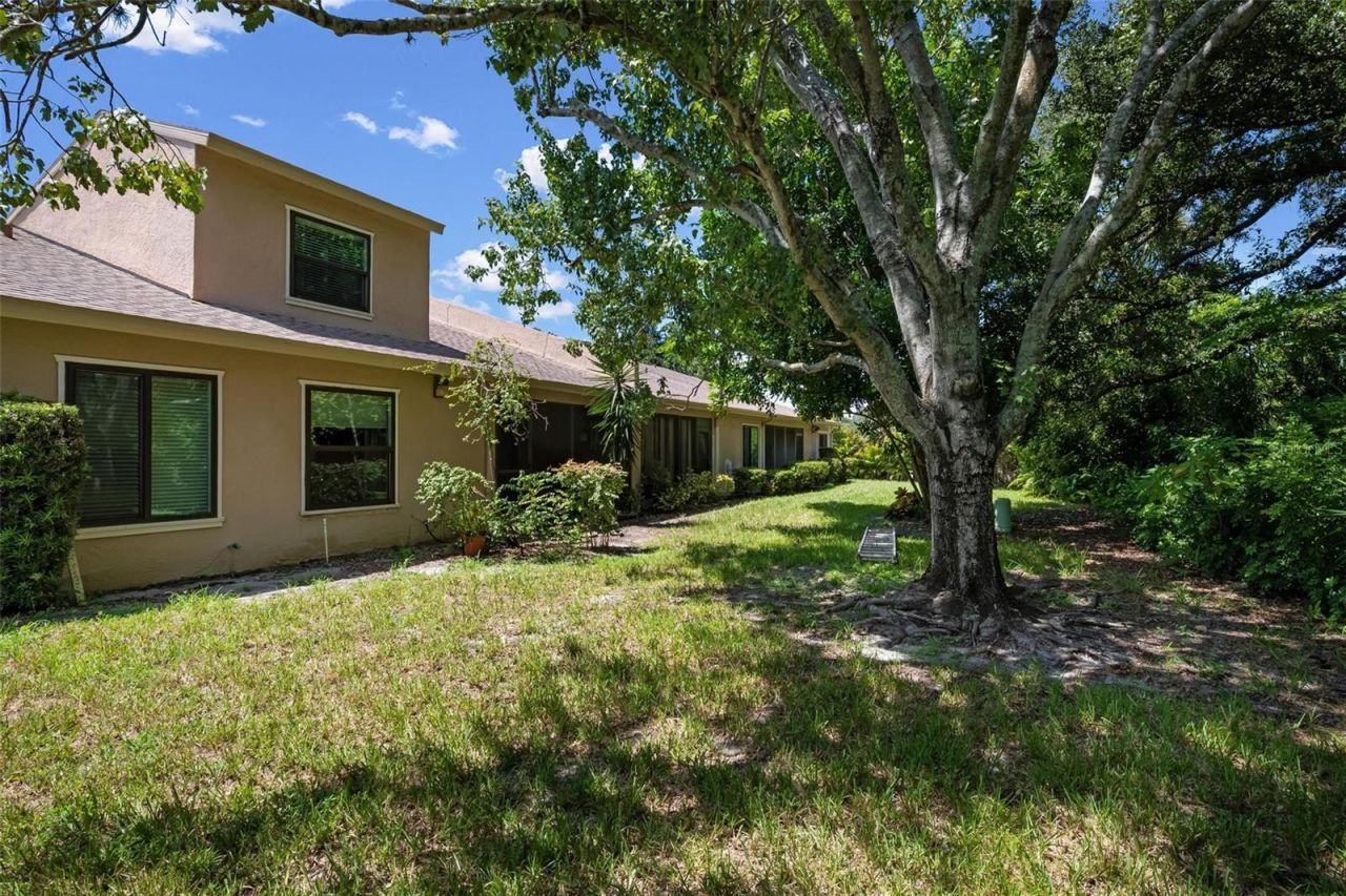 1554 Tallywood Drive, Unit 7127, Sarasota, FL 34237 Photo