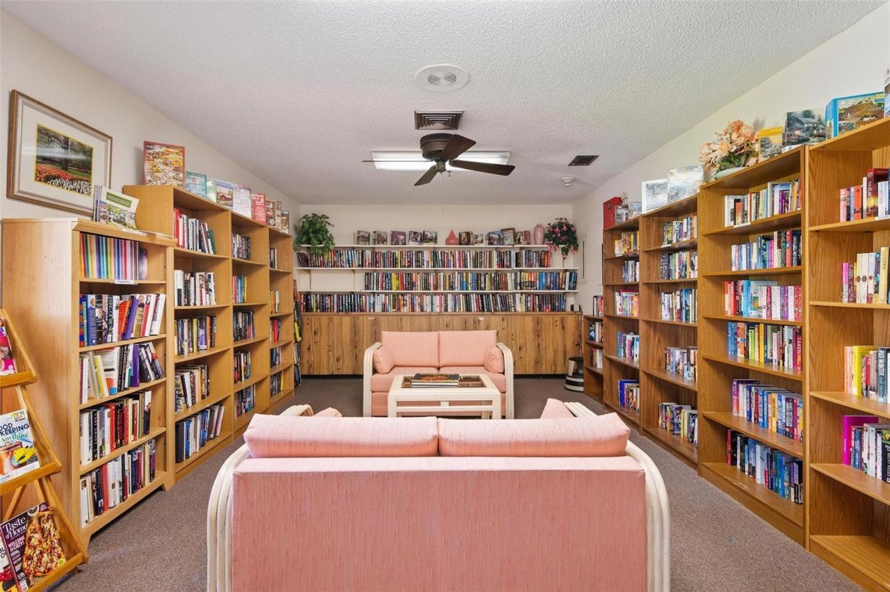 1554 Tallywood Drive, Unit 7127, Sarasota, FL 34237 Photo