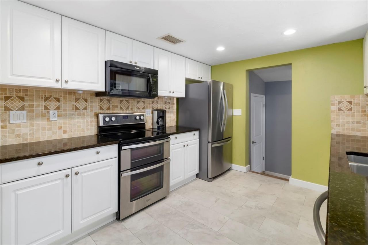 2702 Grand Cayman Street, Sarasota, FL 34231 Photo
