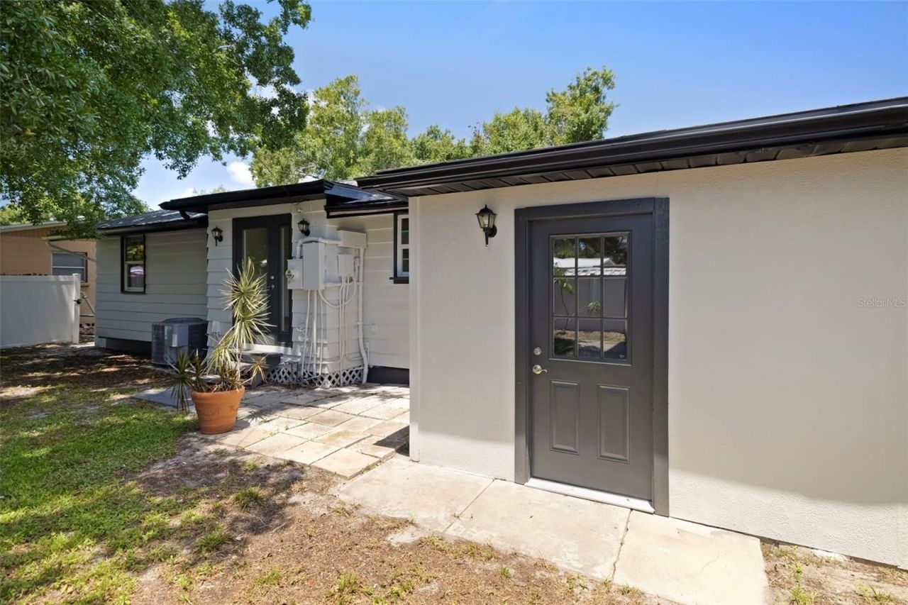 2702 Grand Cayman Street, Sarasota, FL 34231 Photo