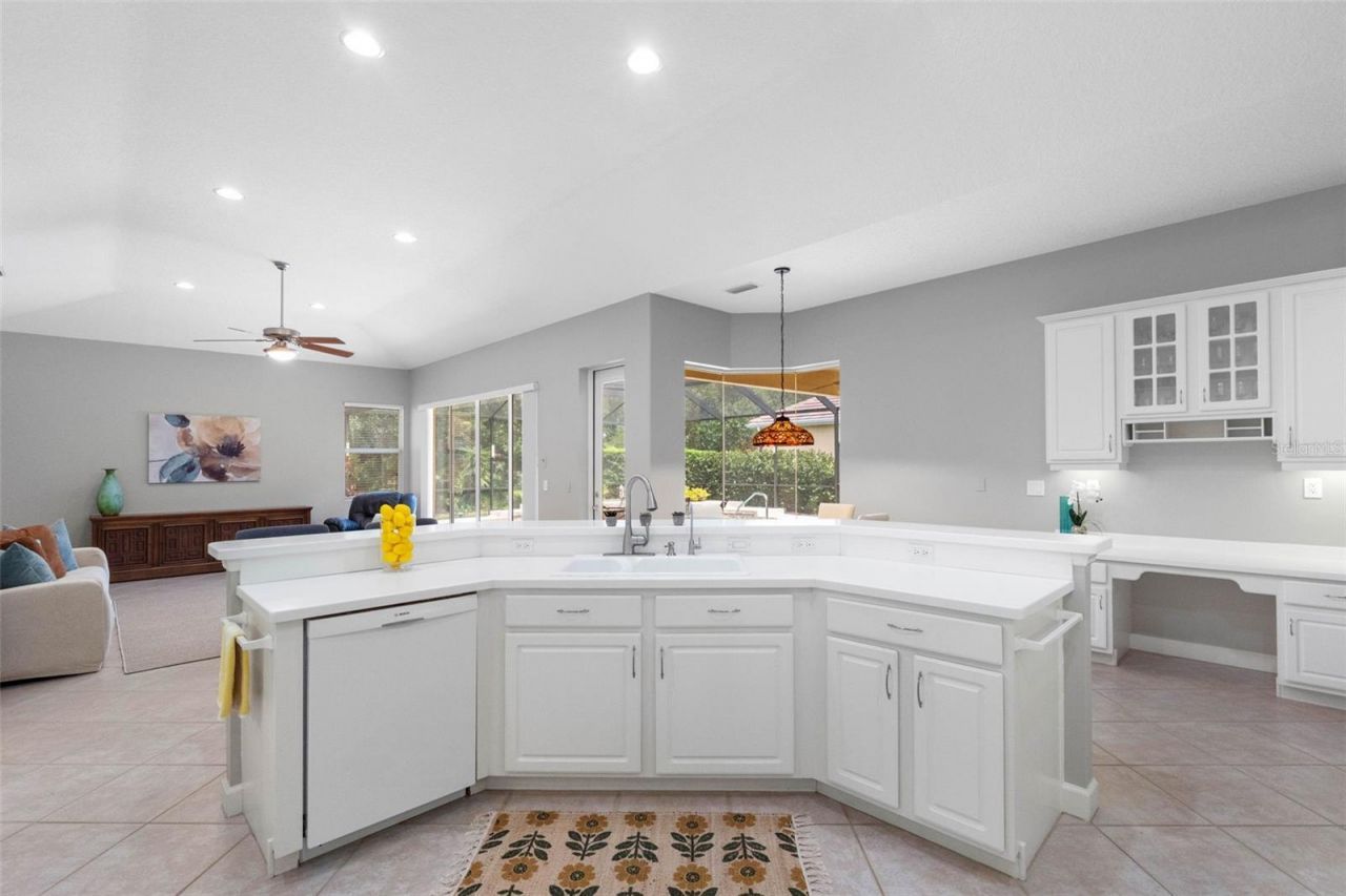 6803 Coyote Ridge Court, Bradenton, FL 34201 Photo