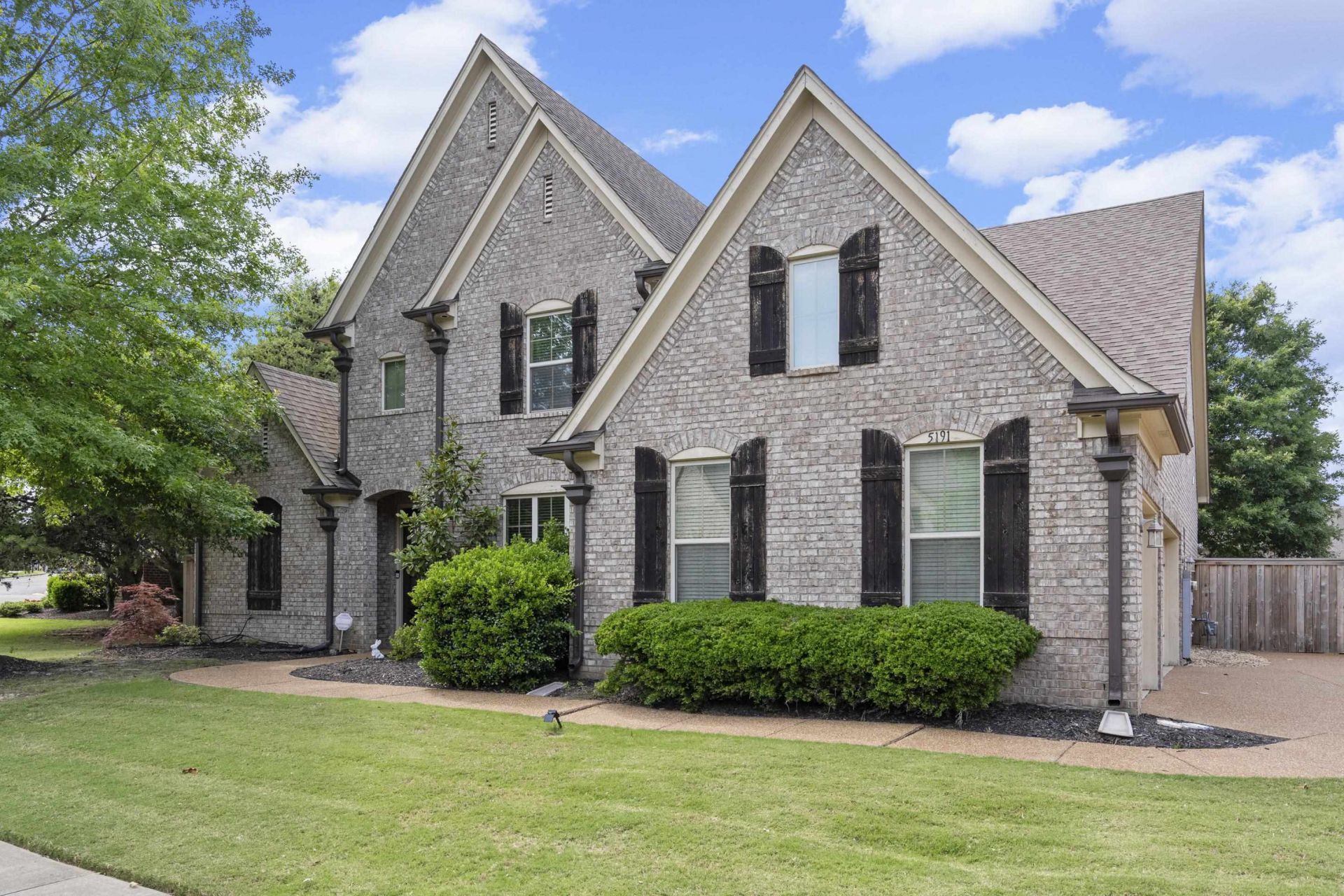 5191 PRAIRIE SKY DR Lakeland, TN 38002