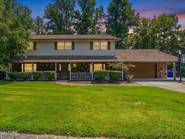 117 Garnet Lane, Oak Ridge, TN 37830