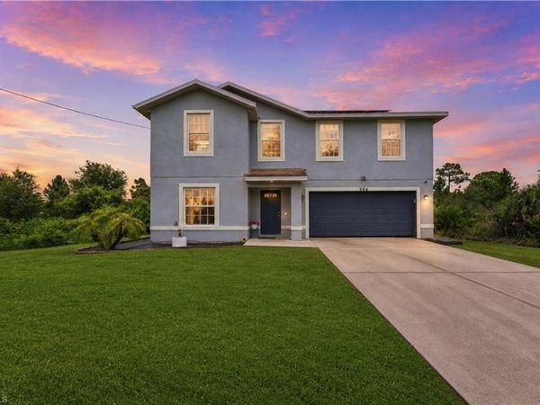 904 8th AVE , LEHIGH ACRES, FL 33972