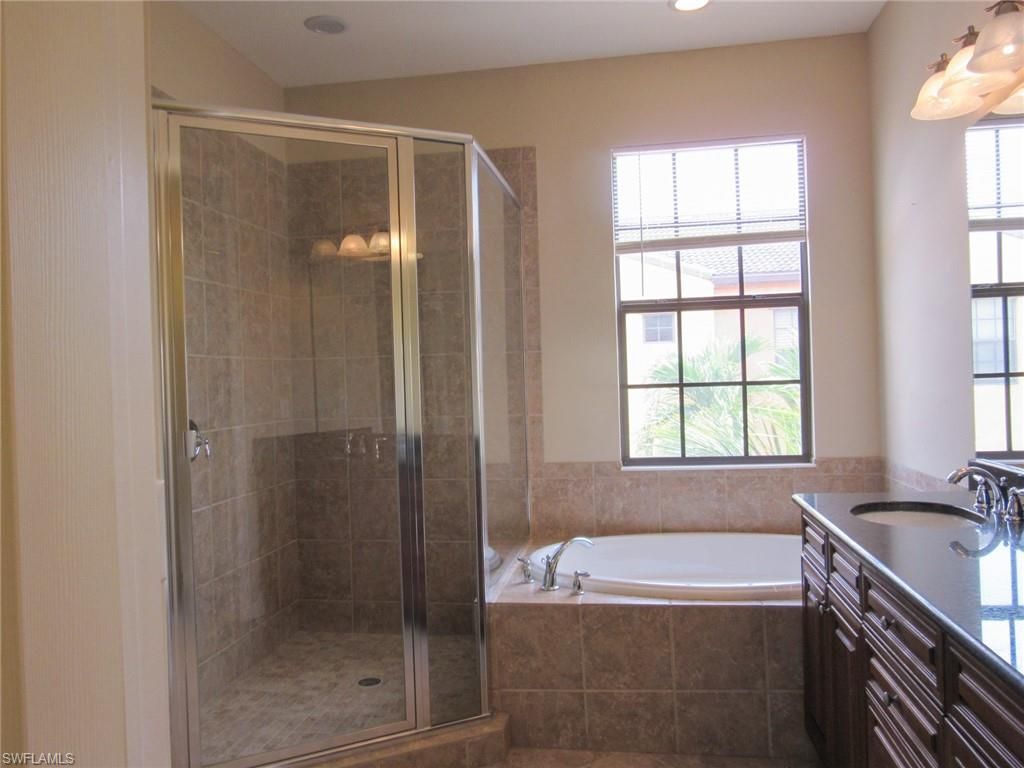 11908 Izarra Way , Unit 7001, Fort Myers, FL 33912 Photo