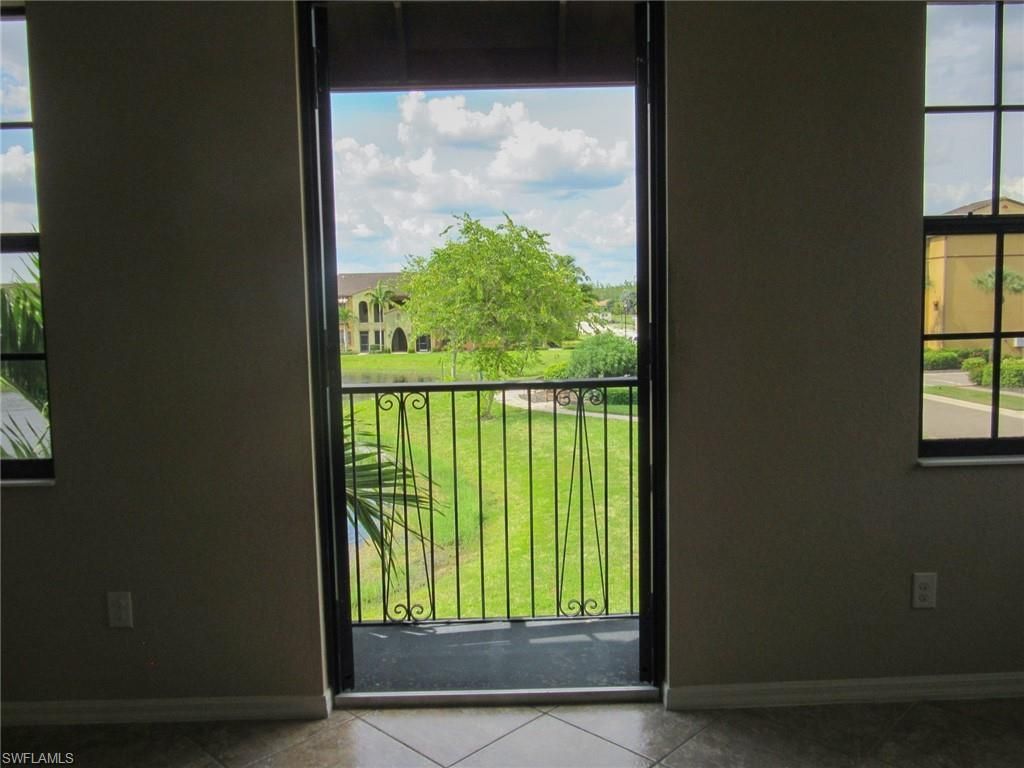 11908 Izarra Way , Unit 7001, Fort Myers, FL 33912 Photo