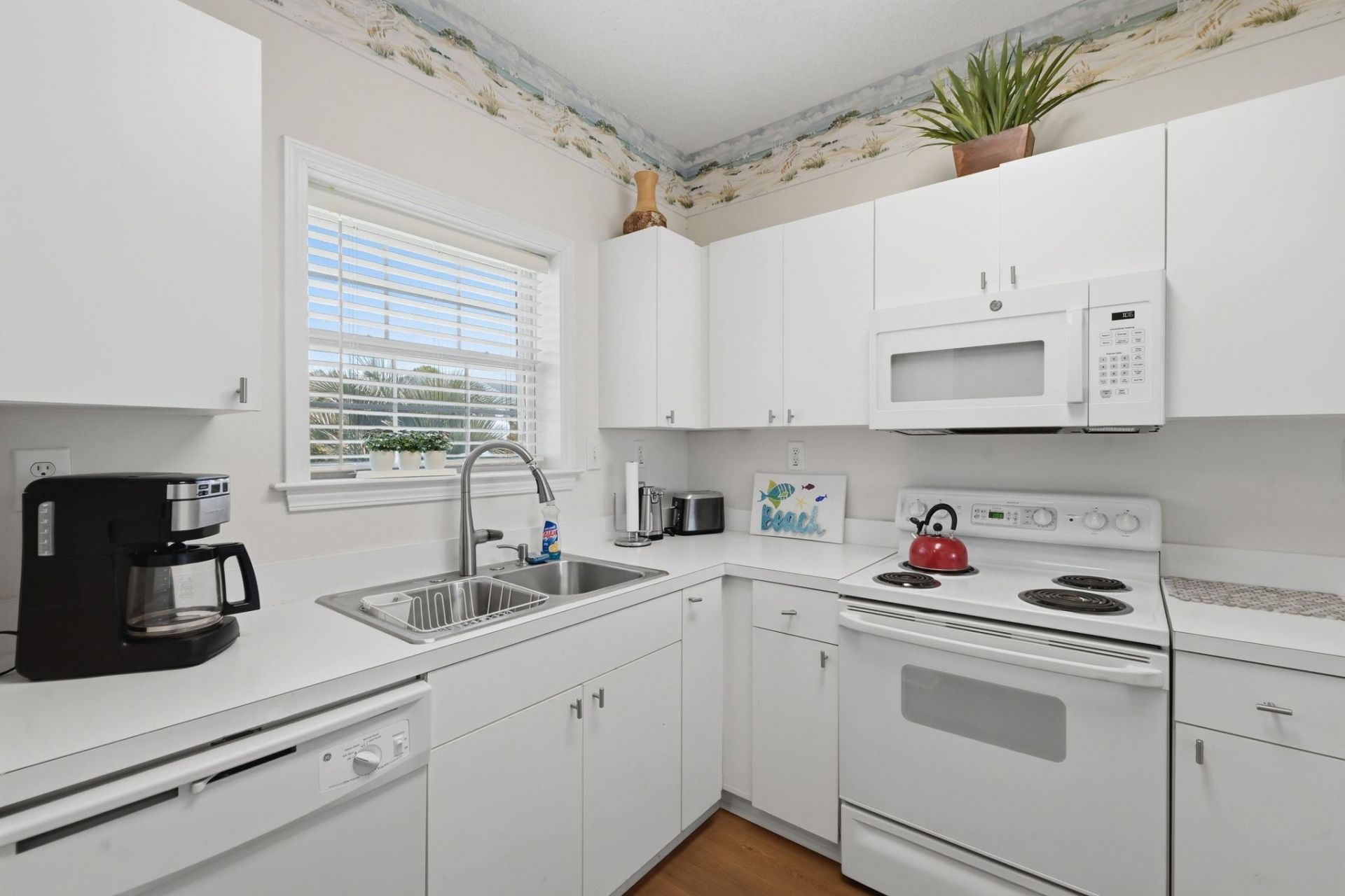 5751 Oyster Catcher Dr. Photo 15