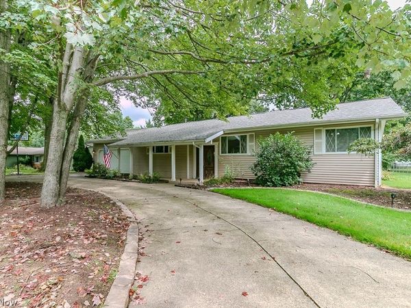 8831 Pine Tree Drive , Macedonia, OH 44056