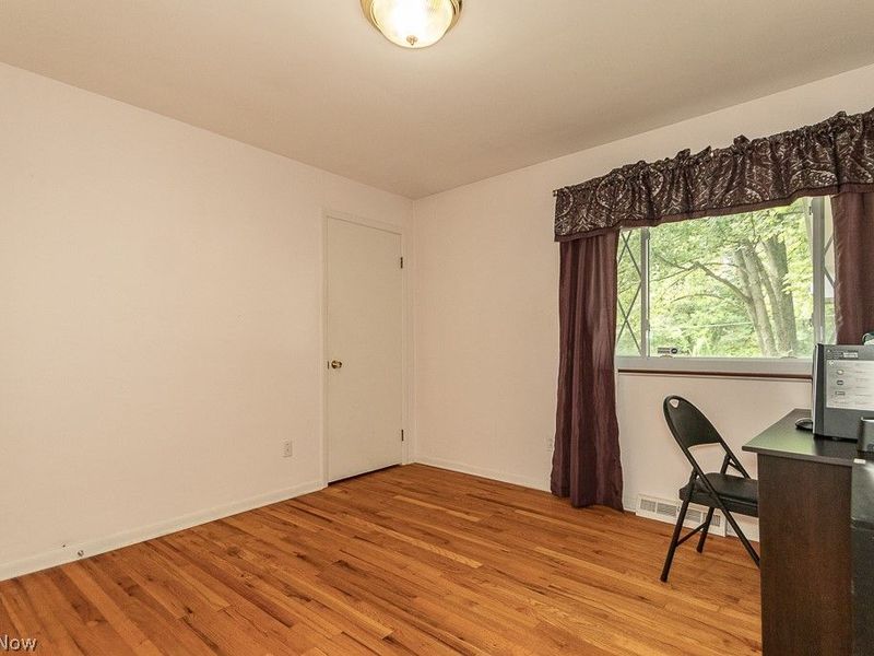 8831 Pine Tree Drive , Macedonia, OH 44056 Photo 28