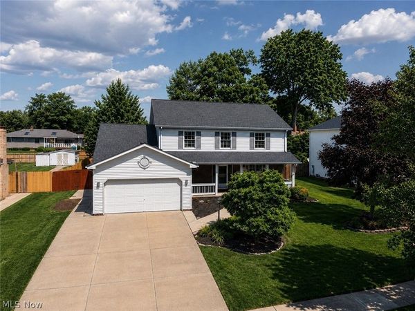 2975 Vincent Drive, Seven Hills, OH 44131