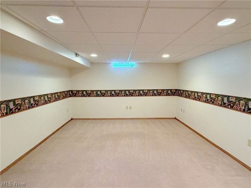 2975 Vincent Drive, Seven Hills, OH 44131 Photo 37