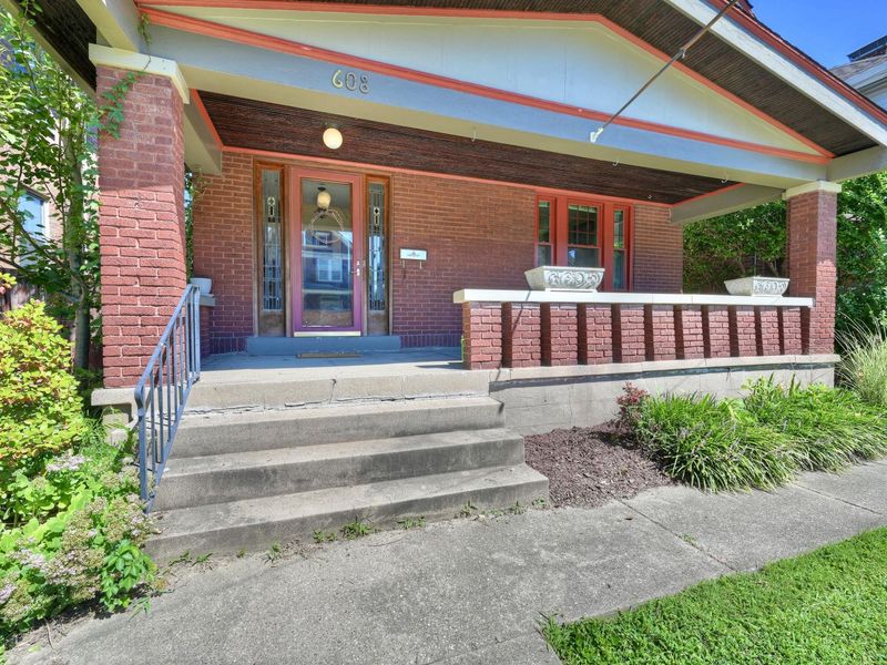 608 E 21st Street, Covington, KY 41014 Photo 2