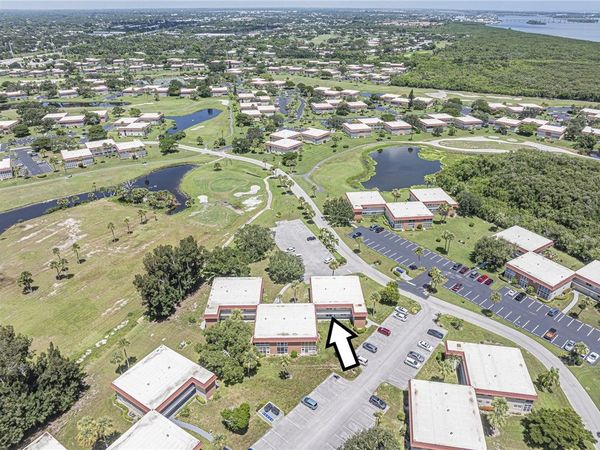 50 Woodland Drive, Unit 202, Vero Beach, FL 32962