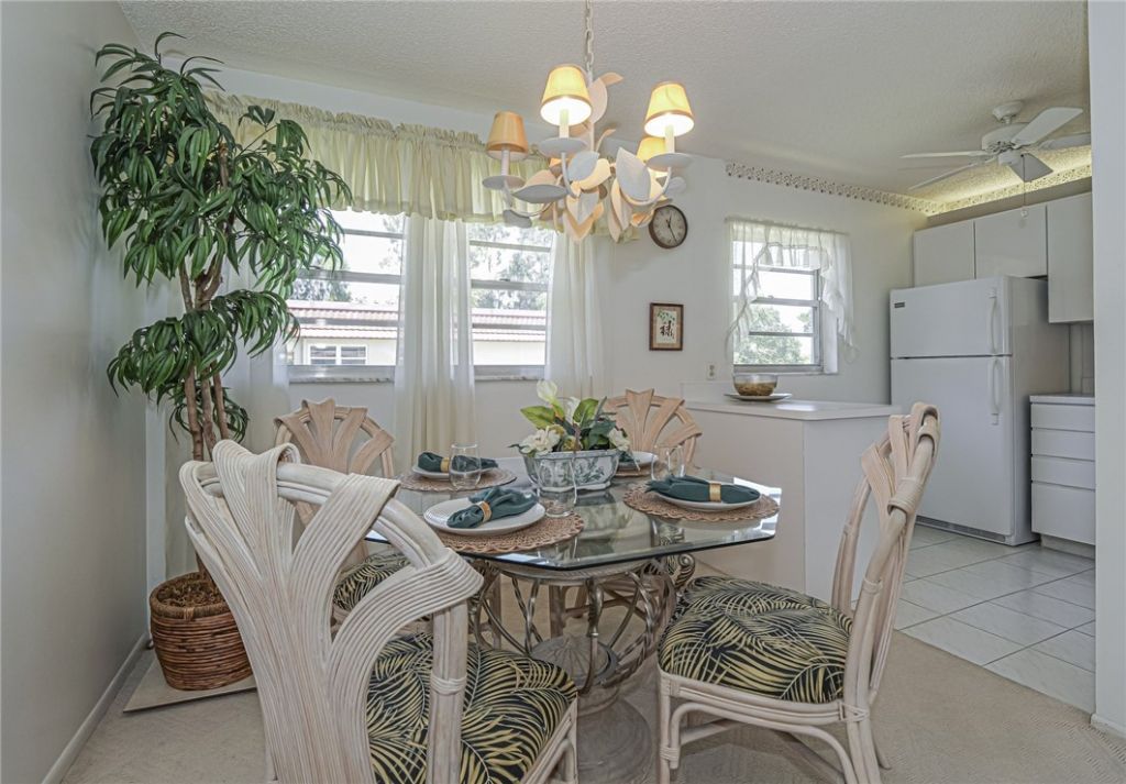 50 Woodland Drive, Unit 202, Vero Beach, FL 32962 Photo