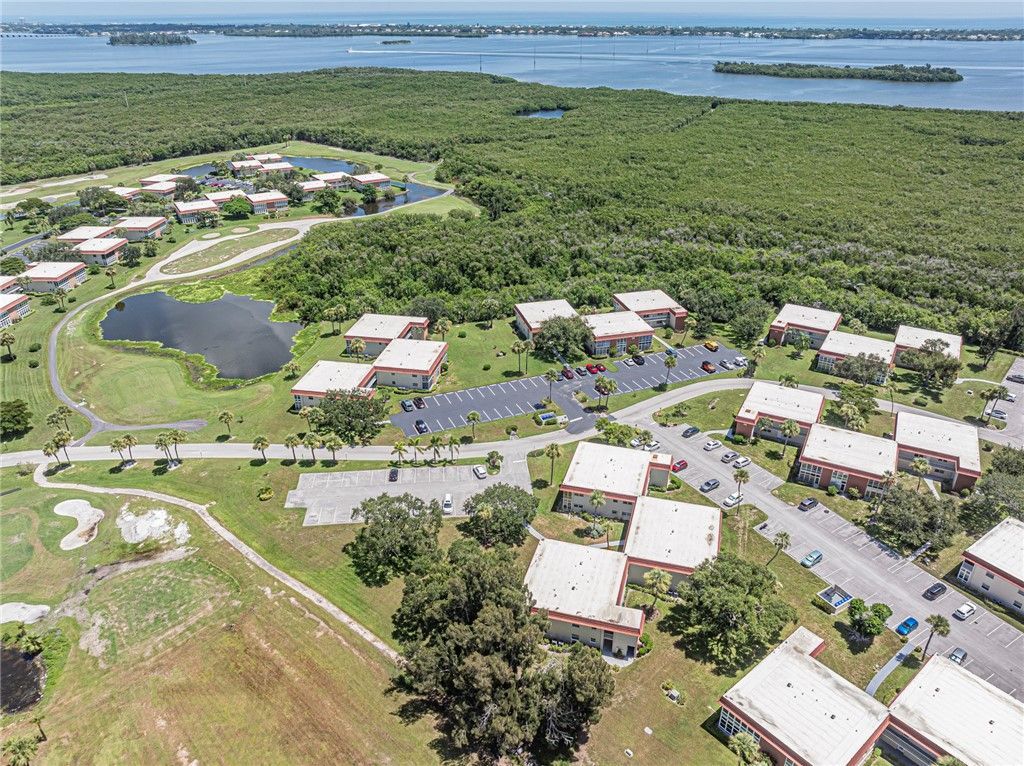 50 Woodland Drive, Unit 202, Vero Beach, FL 32962 Photo