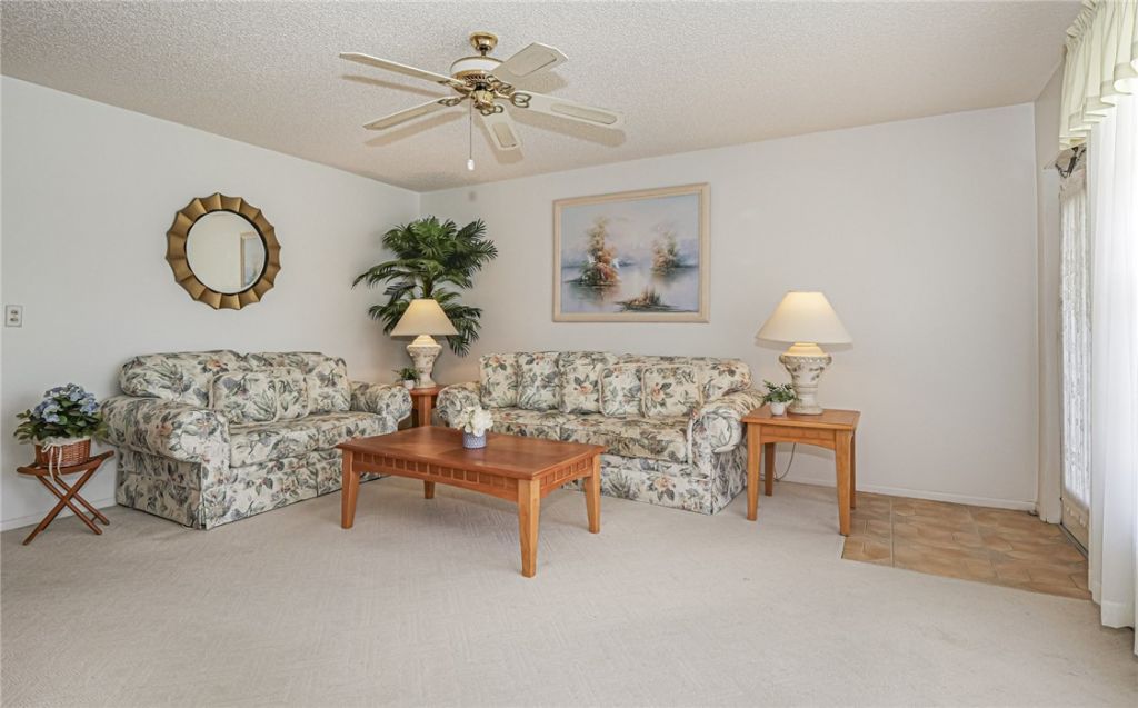 50 Woodland Drive, Unit 202, Vero Beach, FL 32962 Photo
