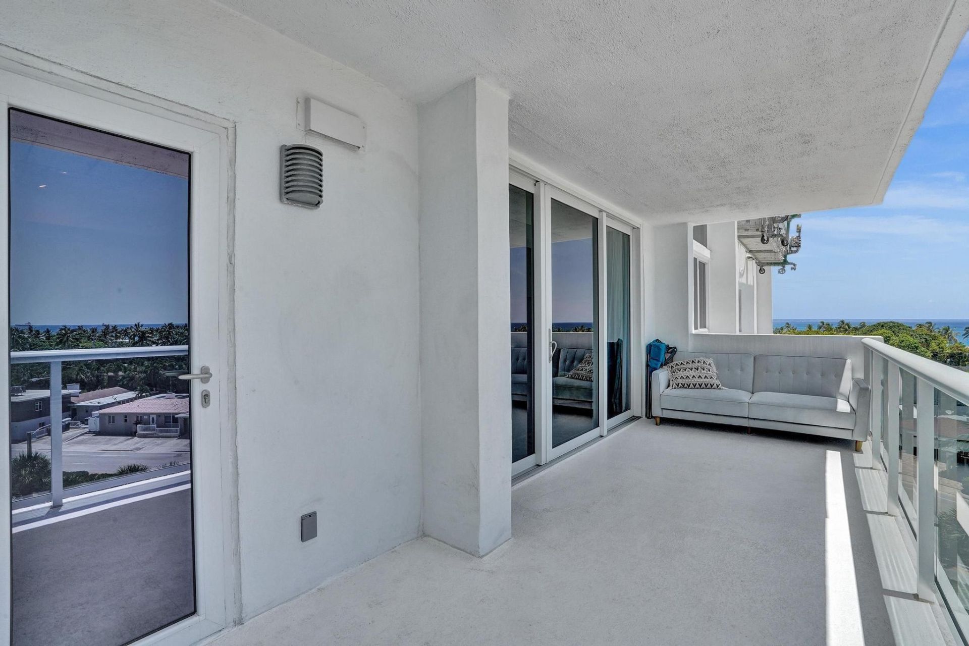 2715 N Ocean Boulevard, Unit 6C, Fort Lauderdale, FL 33308 Photo