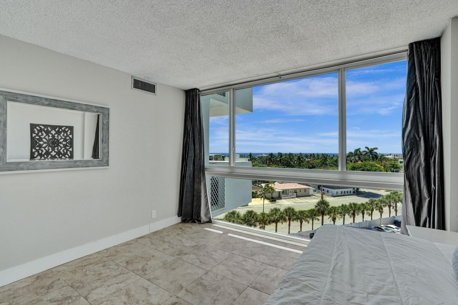 2715 N Ocean Boulevard, Unit 6C, Fort Lauderdale, FL 33308 Photo