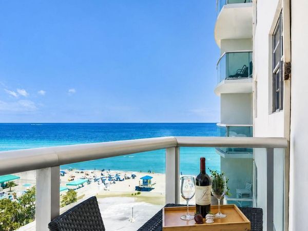 3801 S Ocean Drive, Unit 8b, Hollywood, FL 33019