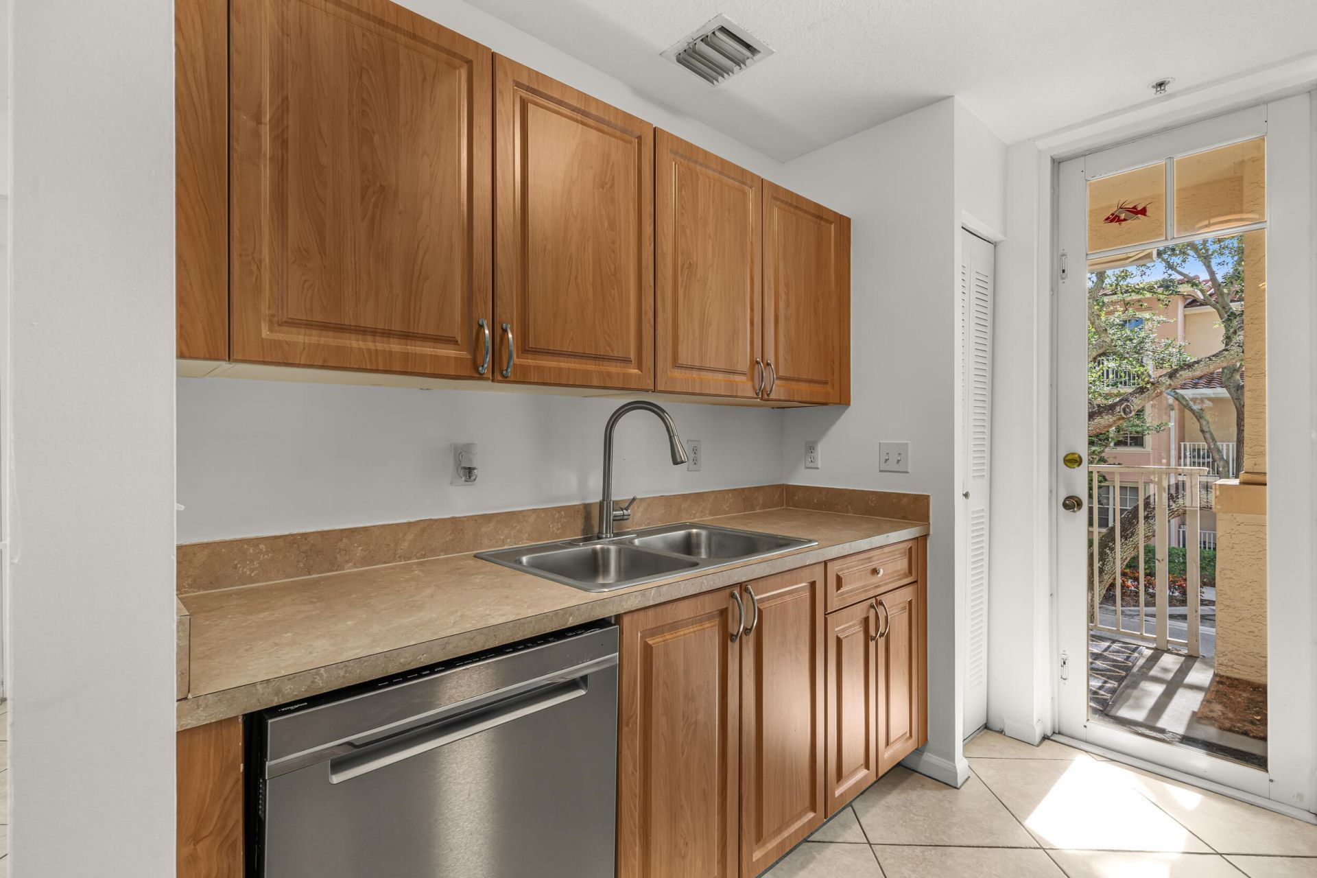 4772 Chancellor Drive, Unit 23, Jupiter, FL 33458 Photo