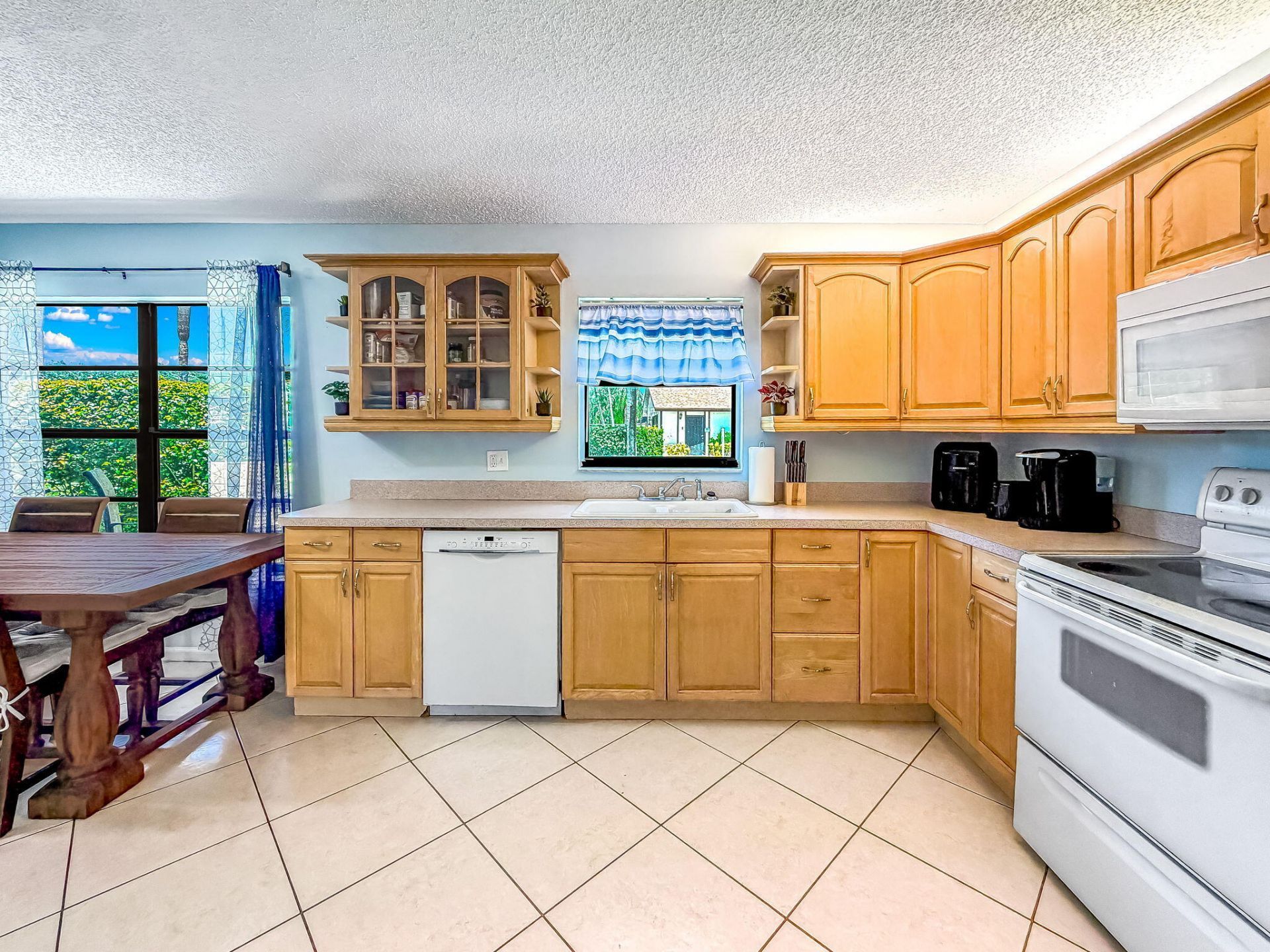 39 Vía De Casas Norte, Boynton Beach, FL 33426 Photo
