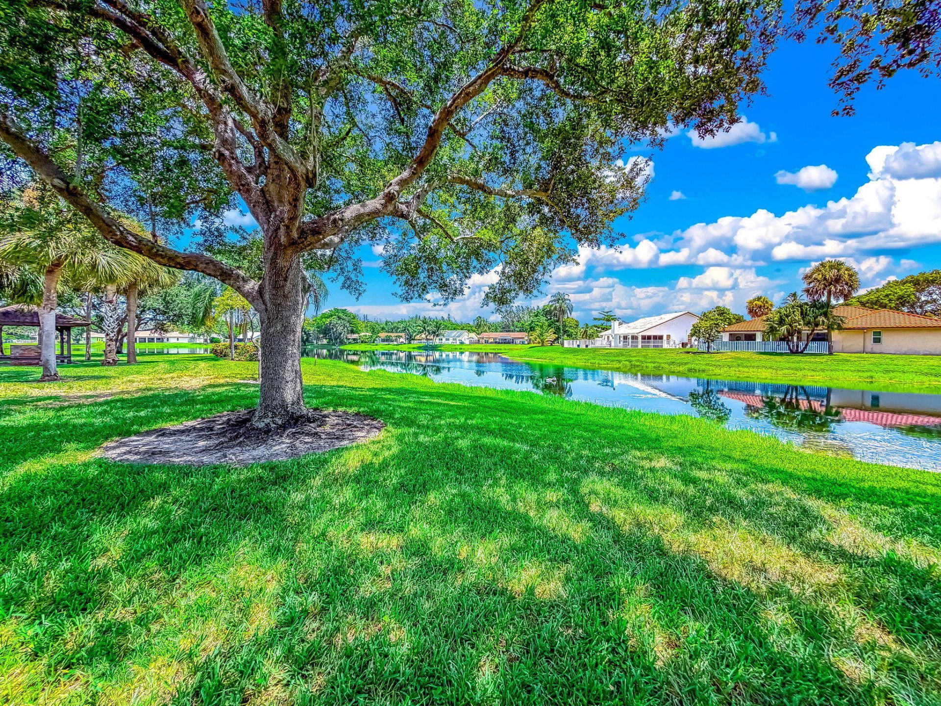 39 Vía De Casas Norte, Boynton Beach, FL 33426 Photo