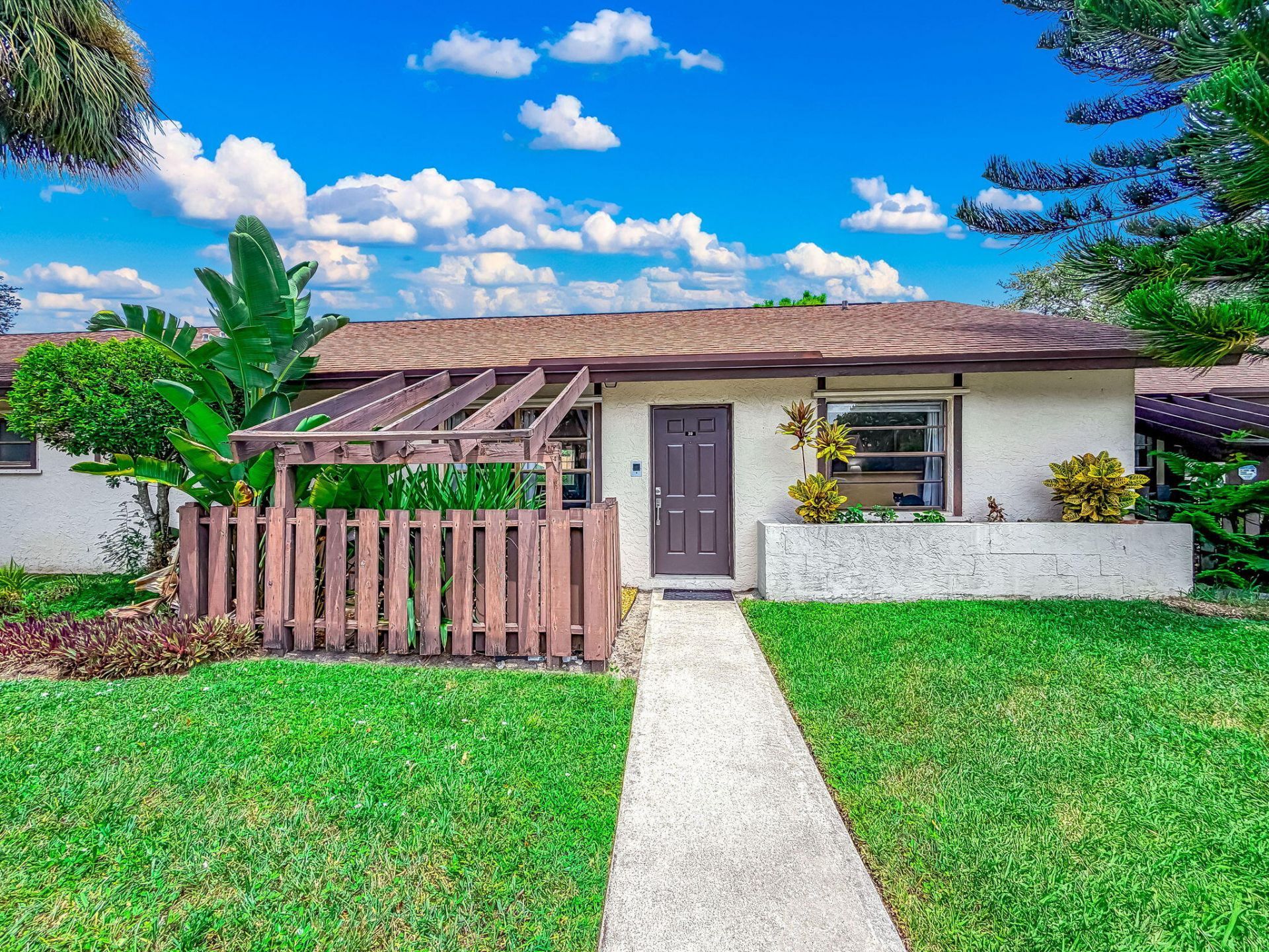 39 Vía De Casas Norte, Boynton Beach, FL 33426 Photo