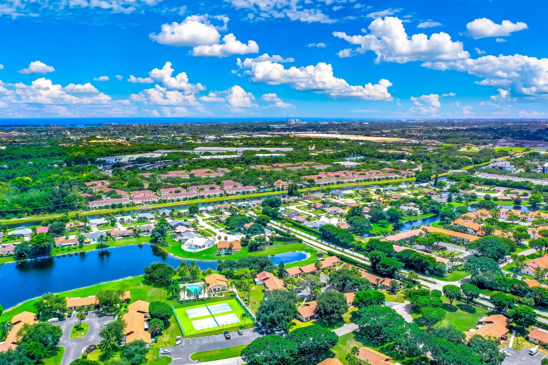 39 Vía De Casas Norte, Boynton Beach, FL 33426 Photo
