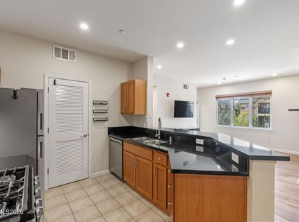 1450 Idlewild Drive, Unit 933, Reno, NV 89509 Photo