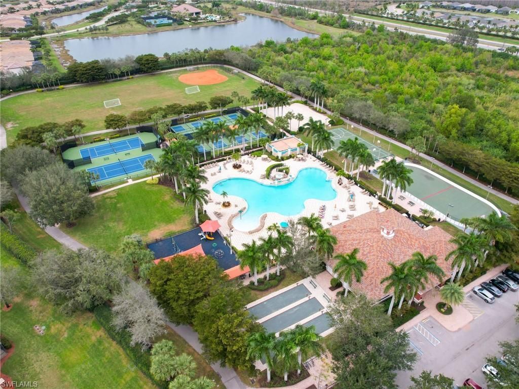 20921 Torre Del Lago St , Estero, FL 33928 Photo