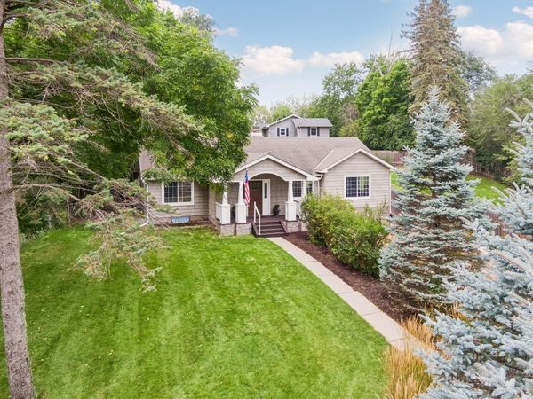 5112 Willow Lane, Minnetonka, MN 55345