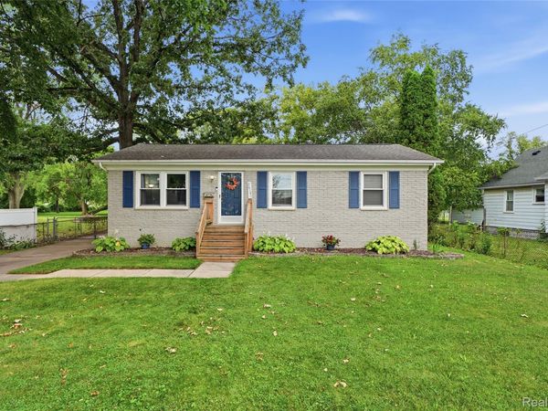 26191 Wolverine Street, Madison Heights, Mi 48071