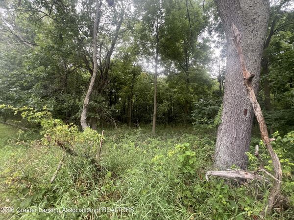 0 M-50 , Eaton Rapids, MI 48827