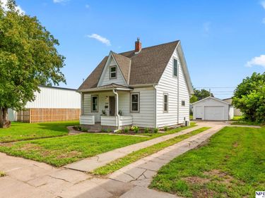 329 E 2nd Street, Fremont, NE 68025