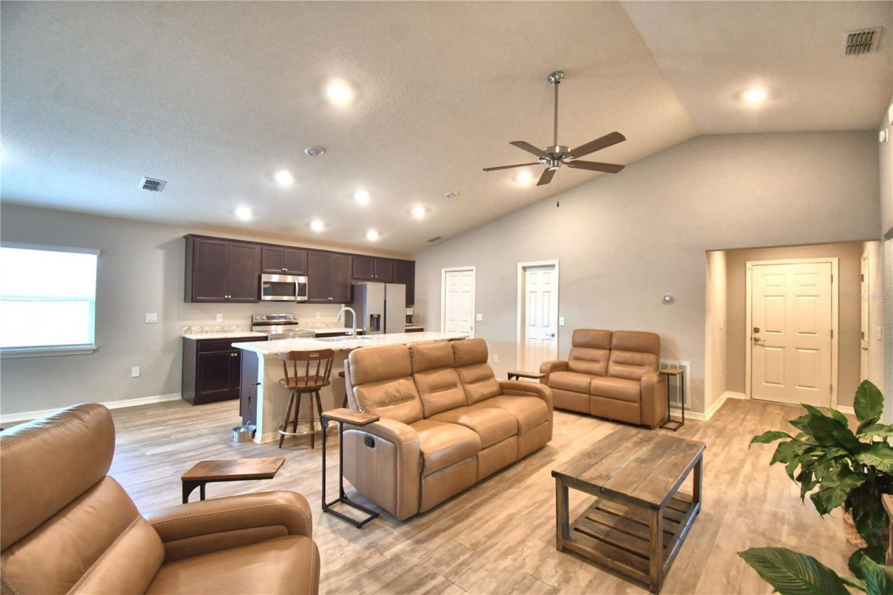 1390 Mezzavalle Way , Auburndale, FL 33823 Photo