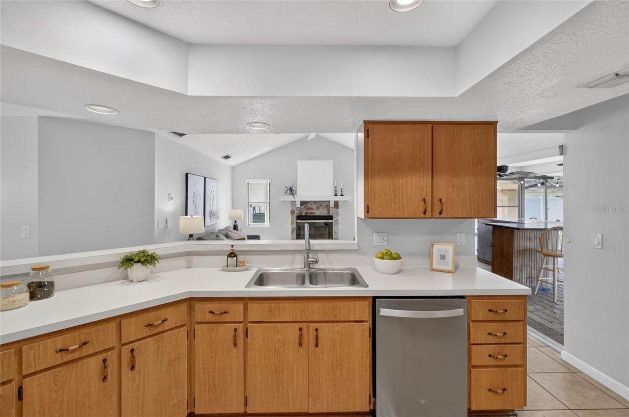 1202 Valencia Lane, Auburndale, FL 33823 Photo